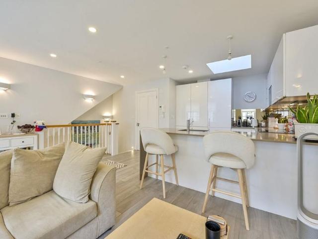 Apartment for rent in Putney, Greater London