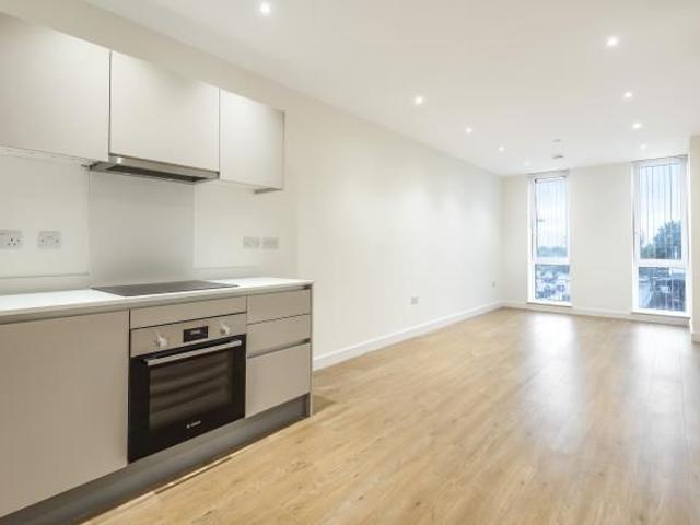 Apartment for rent in The Close, Hampshire