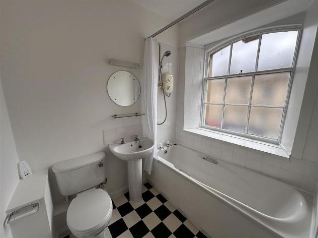 Apartment for rent in Highfields, Huddersfield