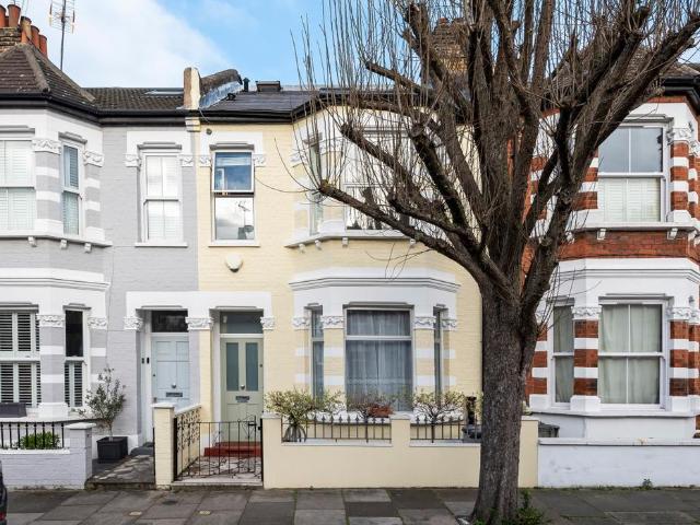 Flat for rent in Fulham, Isle Of Man