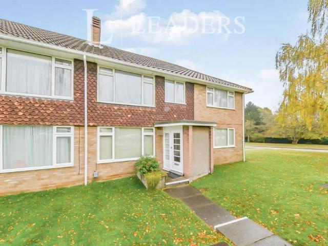 Flat for rent in St Albans, Five Acres