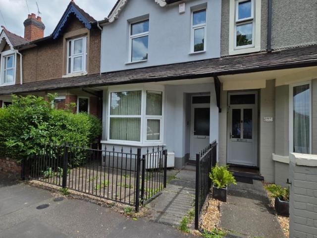 Flat for rent in Baswich, Staffordshire