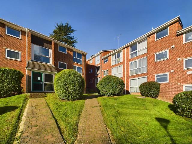 Flat for rent in Reading West, Reading