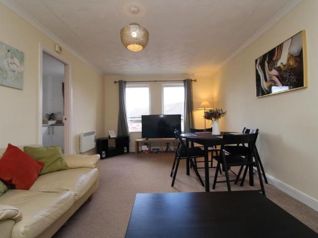 Apartment for rent in Kelvinside, Scotland