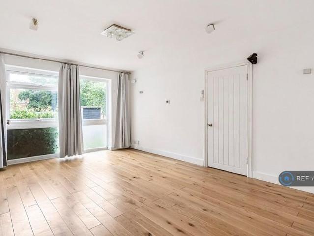 Apartment for rent in Putney, Greater London