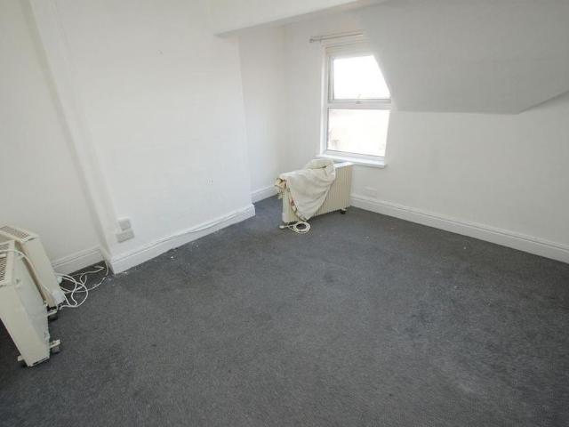 Apartment for rent in Whitby, Rossmore