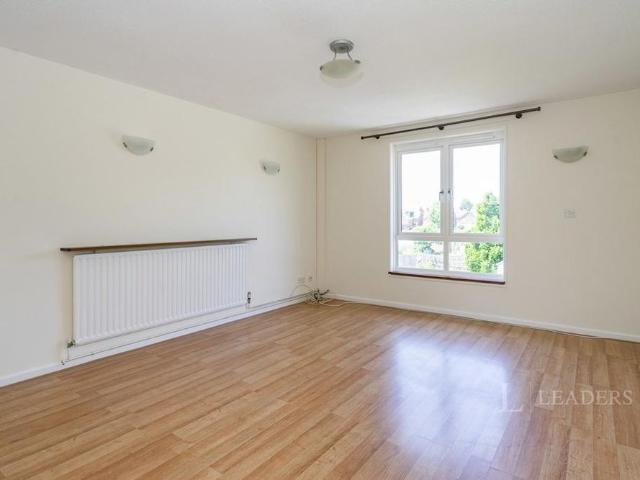 Apartment for rent in Horsham, West Sussex