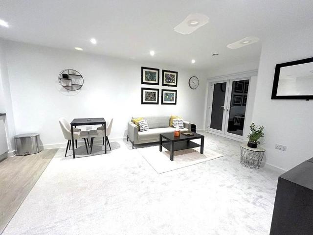 Apartment for rent in City Centre, Georgia