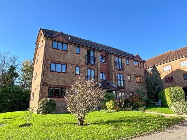 Flat for rent in Cross In Hand, East Sussex