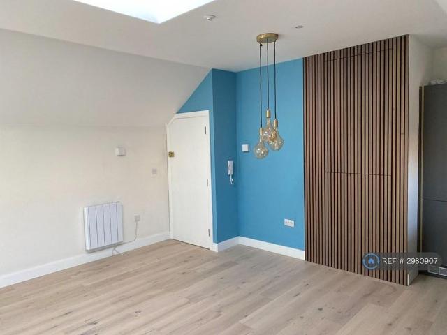 Apartment for rent in Chesham