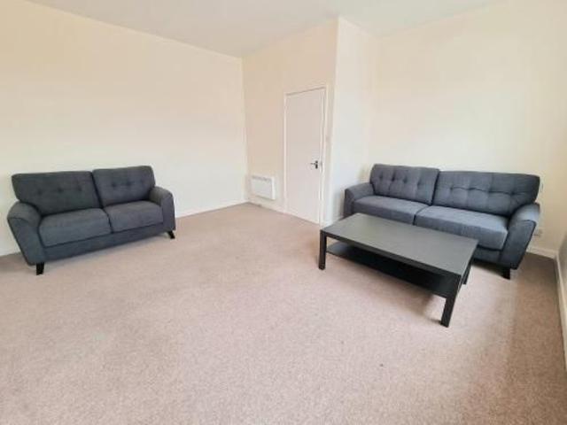 Apartment for rent in Sydenham, Green Close