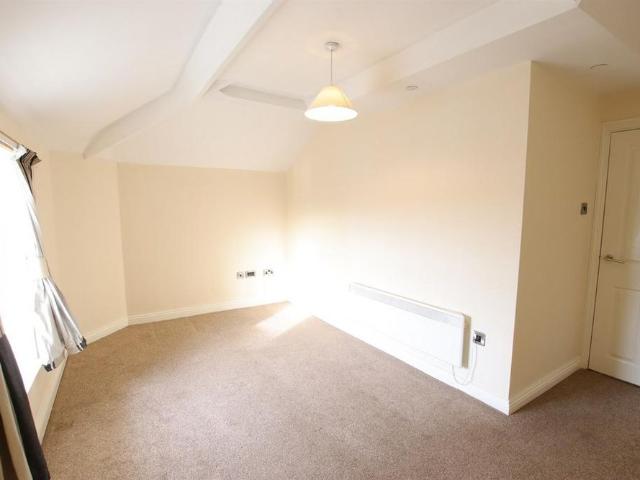 Apartment for rent in South Cliff, Scarborough