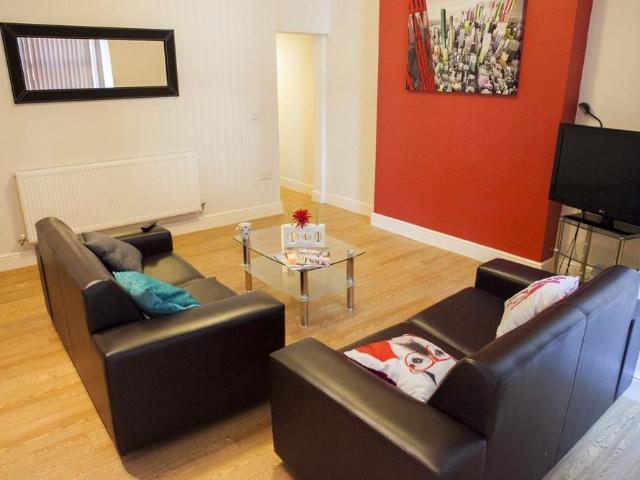 Apartment for rent in Brynmill, Swansea