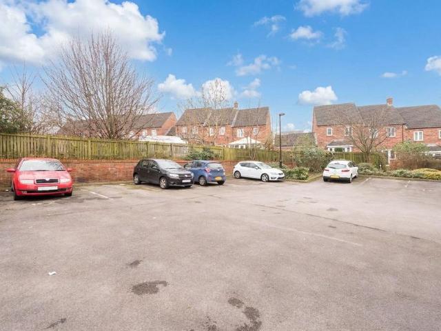 Apartment for rent in Manor, Isle Of Man