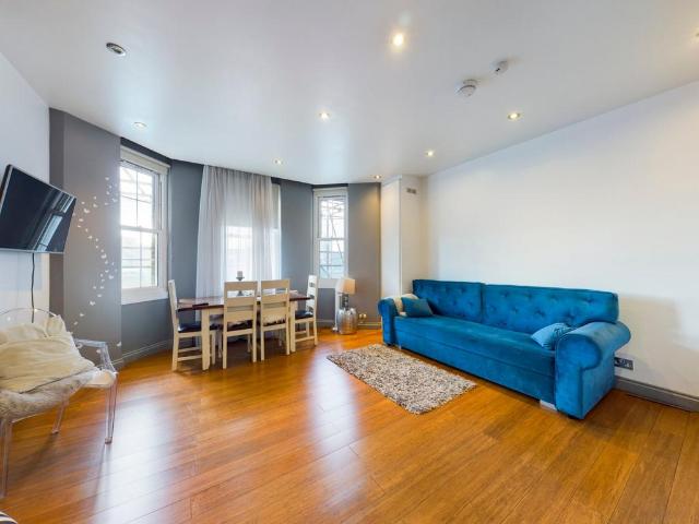 Flat for rent in Bermondsey, Isle Of Man