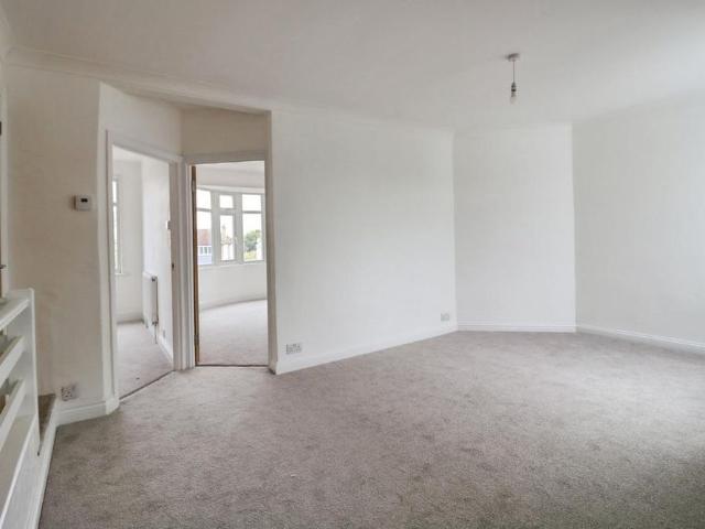 Apartment for rent in Alton Barnes, Essex