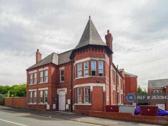 Flat for rent in Golborne, Wigan