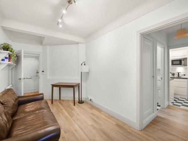 Apartment for rent in Westminster, Victoria