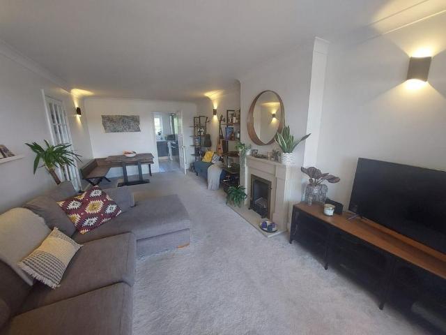Apartment for rent in The Polygon, City Of Southampton