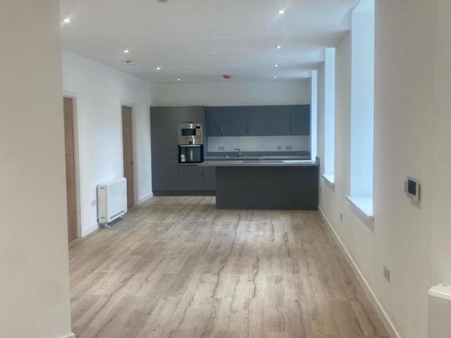 Apartment for rent in Calton, Scotland