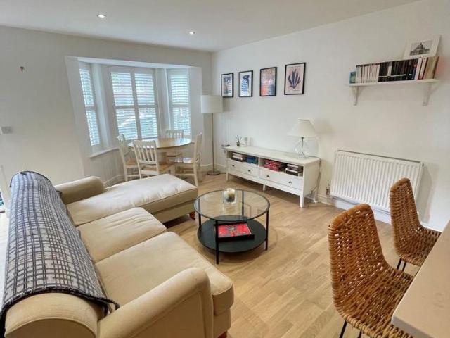 Apartment for rent in Fulflood, Hampshire