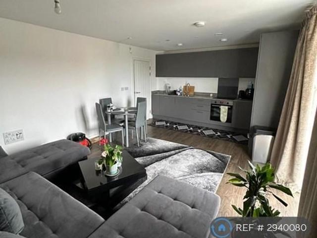 Apartment for rent in Brooklands, Monks Orchard