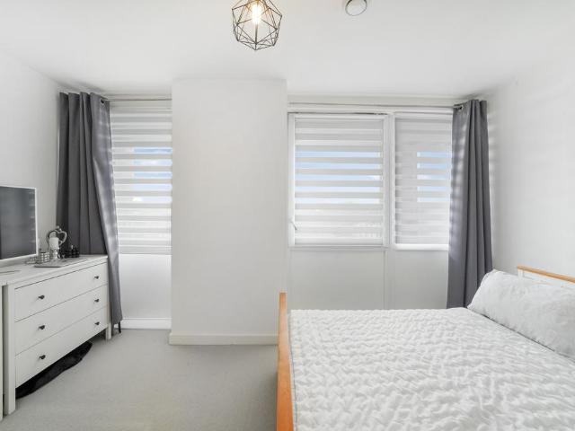 Flat for rent in London Borough of Ealing, Hanwell