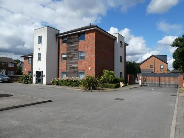 Flat for rent in Edenthorpe, South Yorkshire