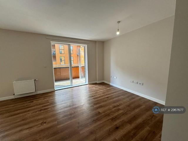 Apartment for rent in North End, Greater London