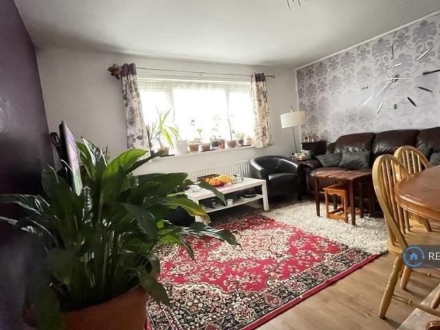 Flat for rent in Coxlodge, Newcastle Upon Tyne