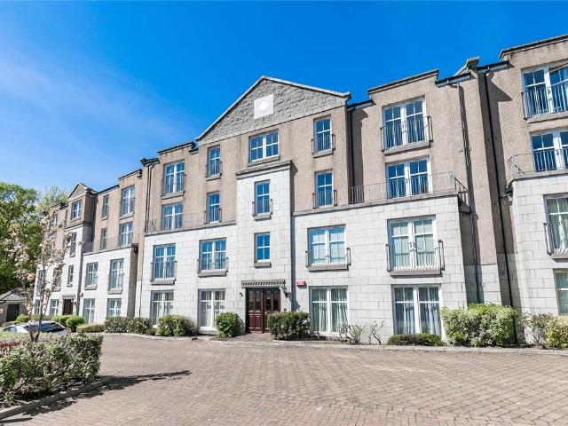 Flat for rent in Rubislaw, Ballindoch