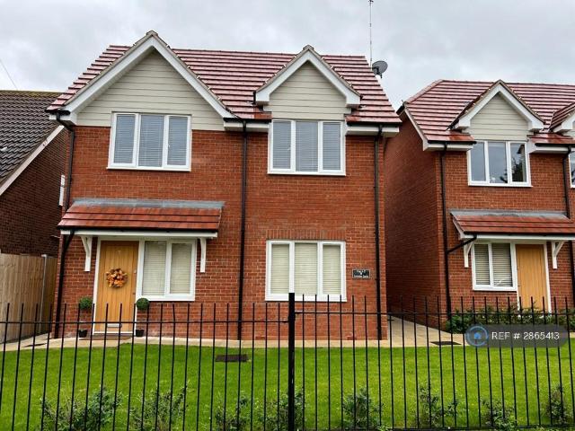 Flat for rent in Alton Barnes, Essex