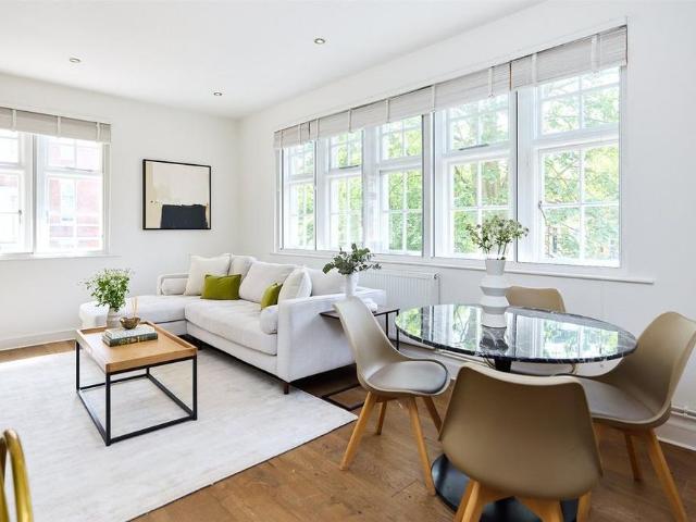 Apartment for rent in Camberwell, Greater London