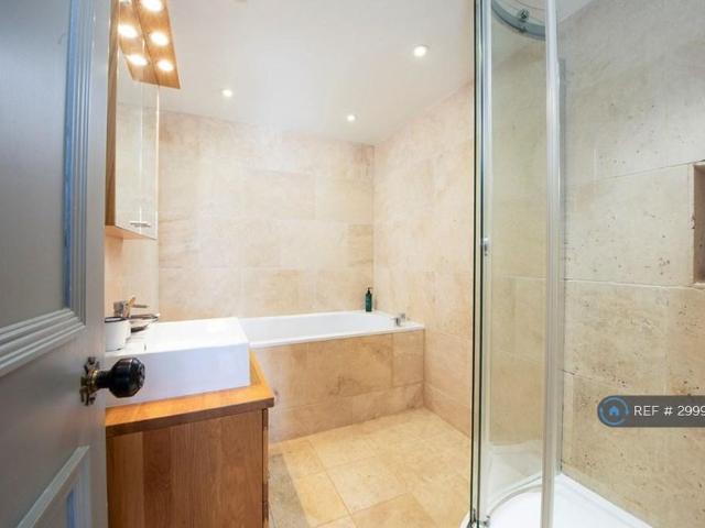 Apartment for rent in Treneere, Penzance