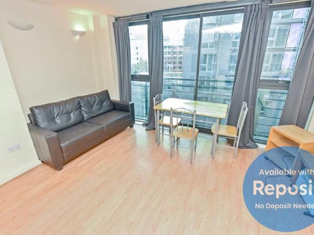 Flat for rent in City Centre, Salford