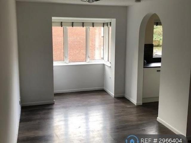 Apartment for rent in The Polygon, City Of Southampton