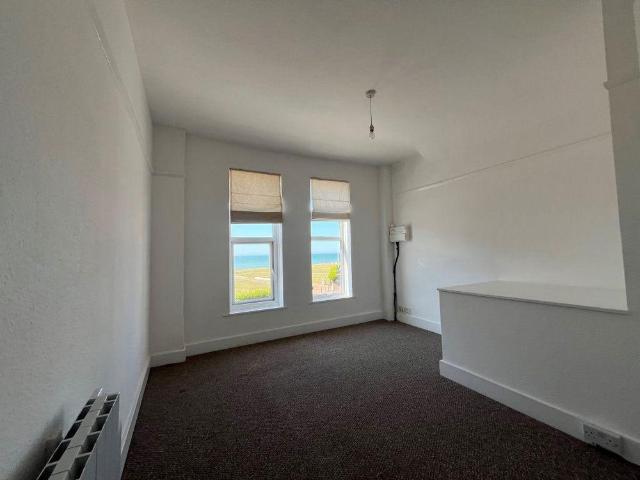 Apartment for rent in Old Town, Heathlands
