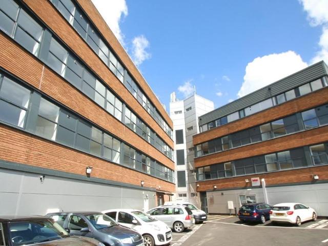 Flat for rent in Shirley, West Midlands