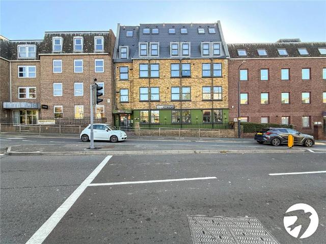 Flat for rent in Vinters Park, Midway