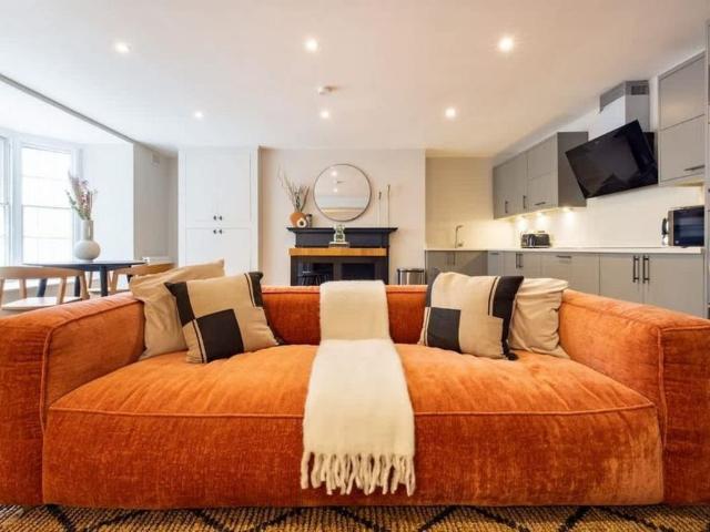 Apartment for rent in Paddington, Isle Of Man