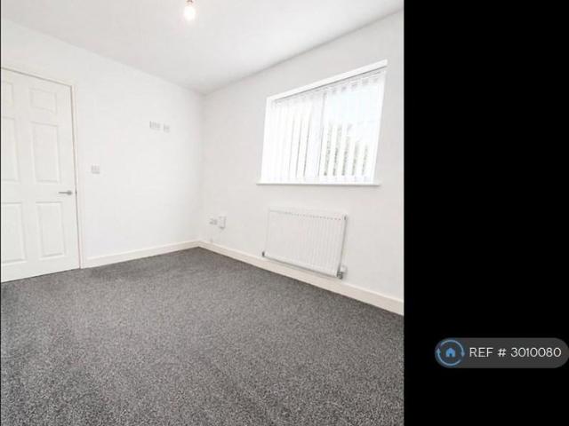Apartment for rent in Melling Mount, Sefton