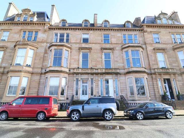 Flat for rent in Park District, Scotland