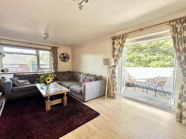 Apartment for rent in Storrington and Sullington, Horsham