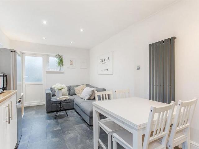 Apartment for rent in Forest Gate, Greater London