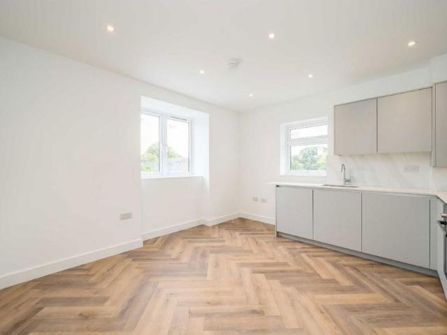 Apartment for rent in London Borough of Lambeth, Greater London
