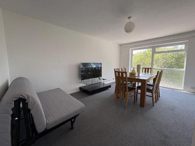 Apartment for rent in St Leonards Green, Guestling Green