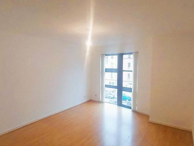 Apartment for rent in Hutchesontown, Gorbals