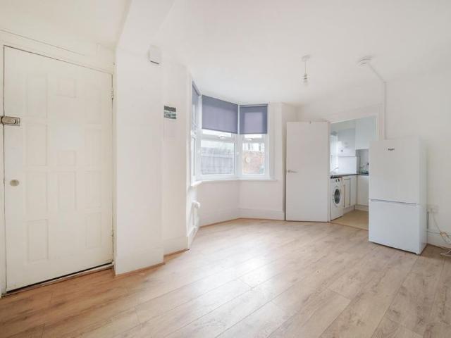 Apartment for rent in Royal Borough of Greenwich, Greater London