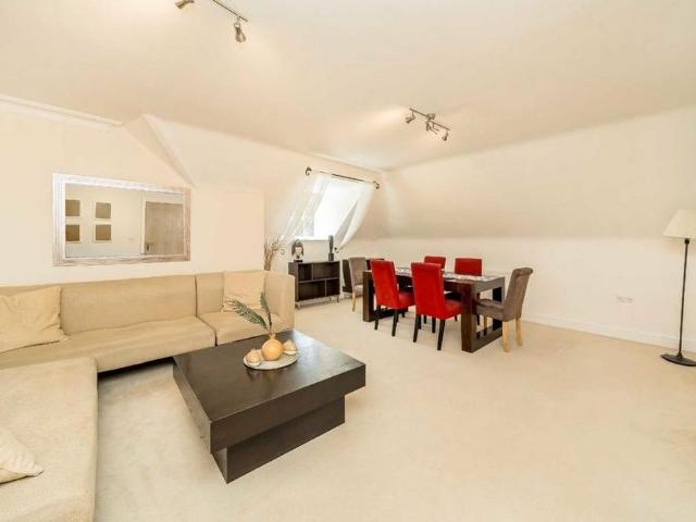 Apartment for rent in Greater London