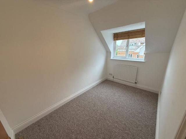 Apartment for rent in St James, Sandown Park